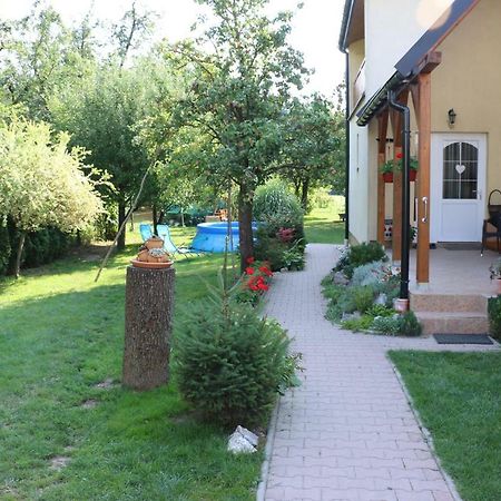 Belusa Privat Cerenica 아파트 외부 사진