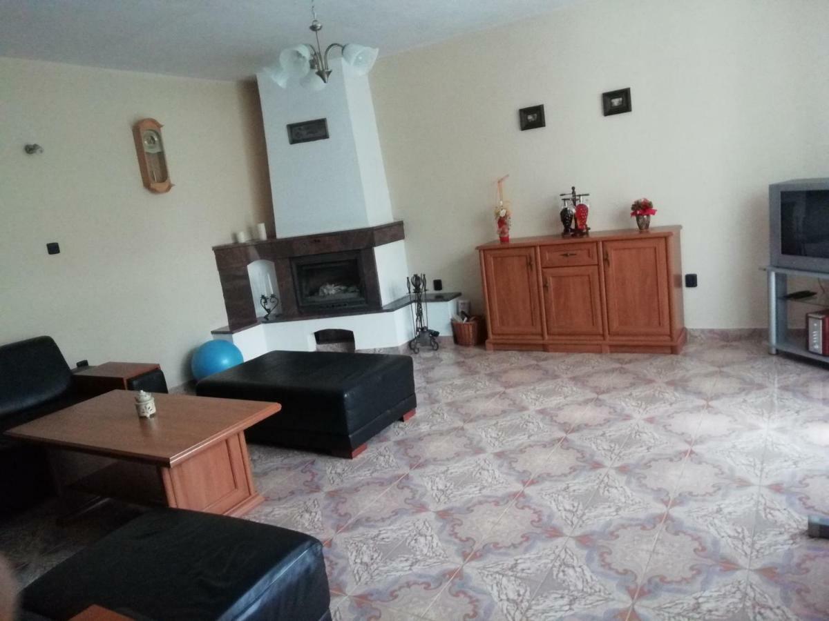 Belusa Privat Cerenica 아파트 외부 사진